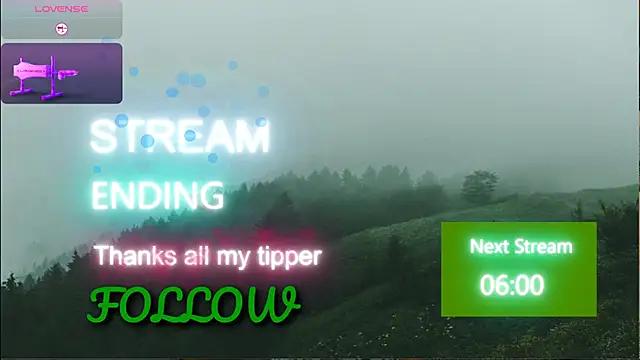 Live streaming joy: Improve your typing skills with these steaming hot slutz, and dive into the mesmerizing world of nude persuasion.