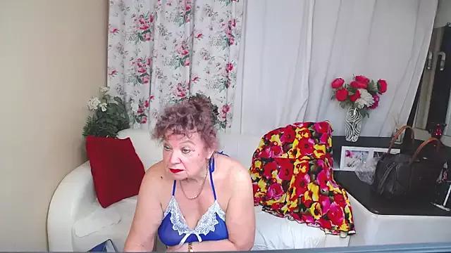 Live streaming joy: Improve your typing skills with these steaming hot slutz, and dive into the mesmerizing world of nude persuasion.