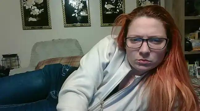 Live streaming joy: Improve your typing skills with these steaming hot slutz, and dive into the mesmerizing world of nude persuasion.