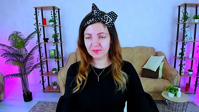 Live streaming joy: Improve your typing skills with these steaming hot slutz, and dive into the mesmerizing world of nude persuasion.