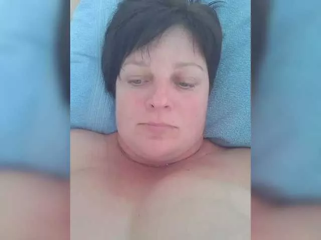 -alenyshka- on BongaCams