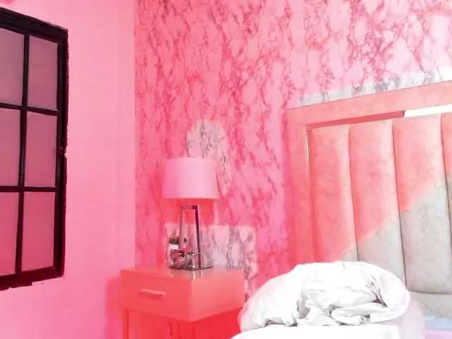 AlaiaMoretti on BongaCams