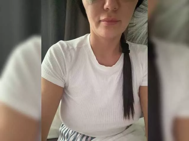 AliceSweet1 on BongaCams