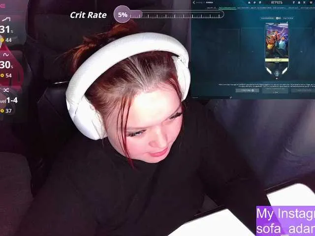 AlinaAdams on BongaCams