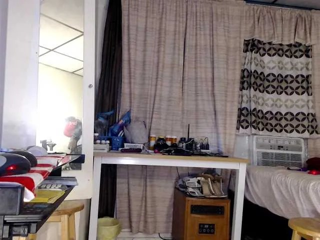 AnalTaxi on BongaCams 