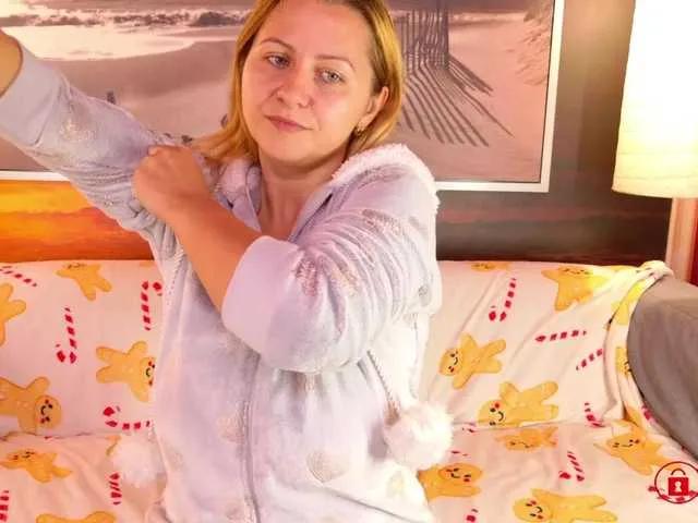 BigBoobsARRI on BongaCams 