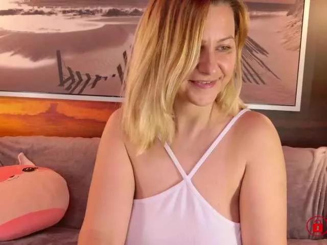 BigBoobsARRI on BongaCams 