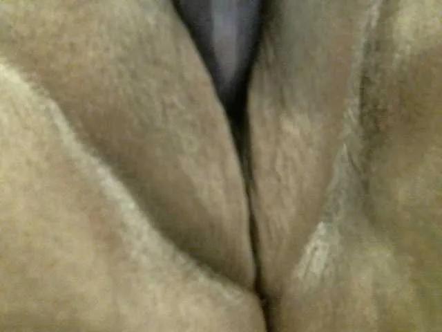 Bigtitscassie — Nice, friendly, kind, generous guys, tokens :) ask me what else  