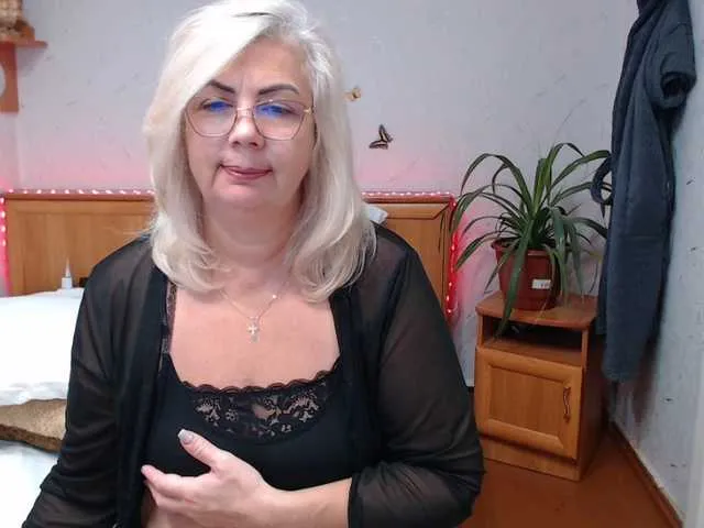 BozhenaNude on BongaCams