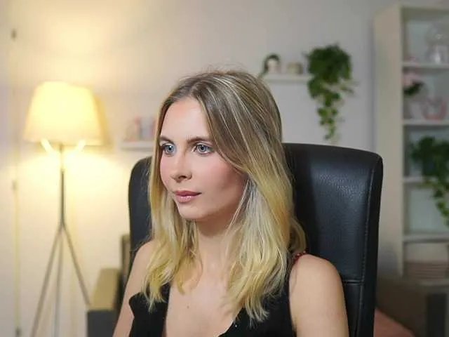 catecrago on BongaCams