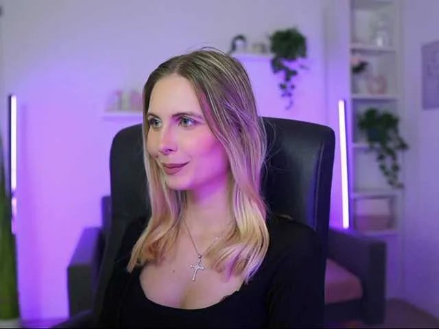 catecrago on BongaCams