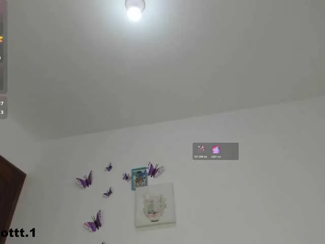 charlotte-250 on BongaCams