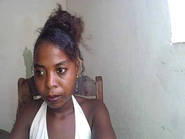 Christina-2 on BongaCams