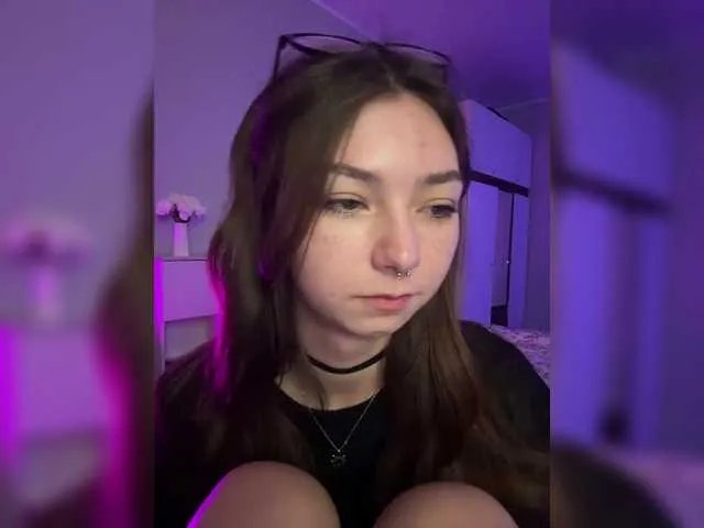 CrazyAleona on BongaCams