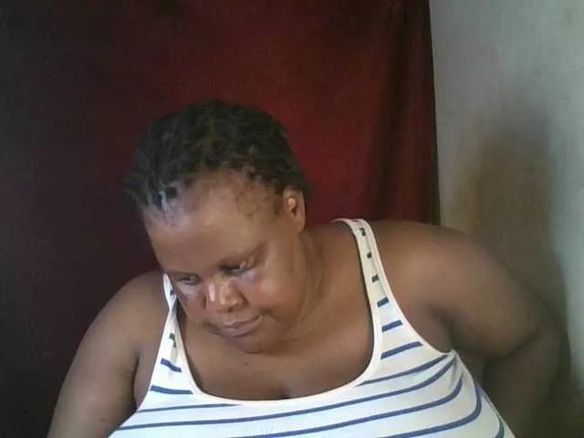 Ebonymagixs on BongaCams