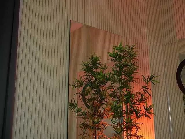 EmmaBlanco on BongaCams 