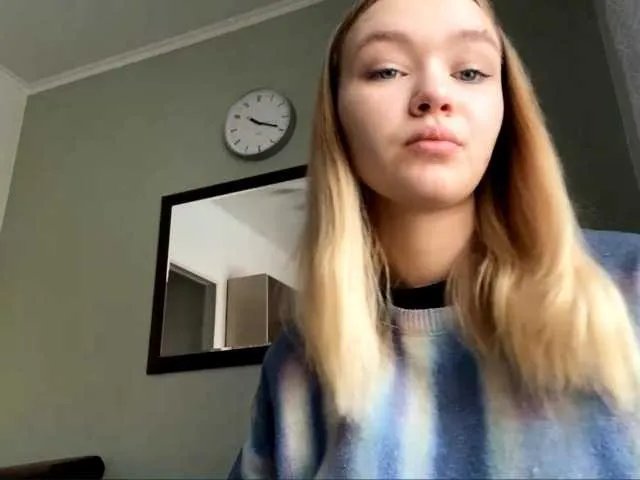 HerminiaLanting on BongaCams