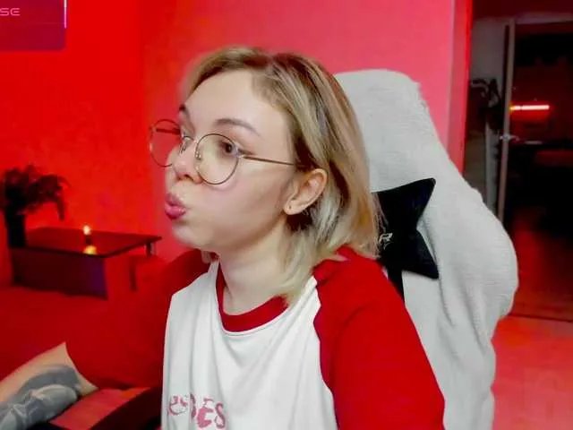 hotbabatopp on BongaCams