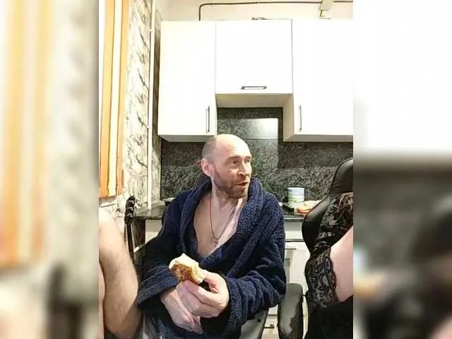 Innokentiy449 on BongaCams 