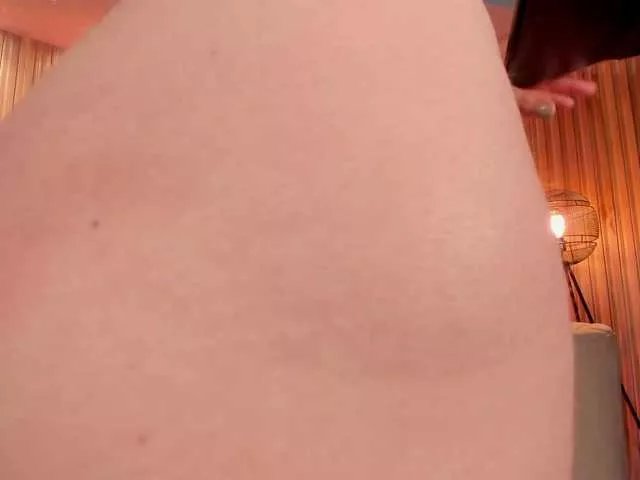 JennaOlson on BongaCams 