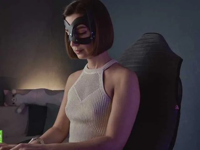 Jenniee on BongaCams 