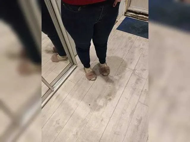 Karinasky on BongaCams