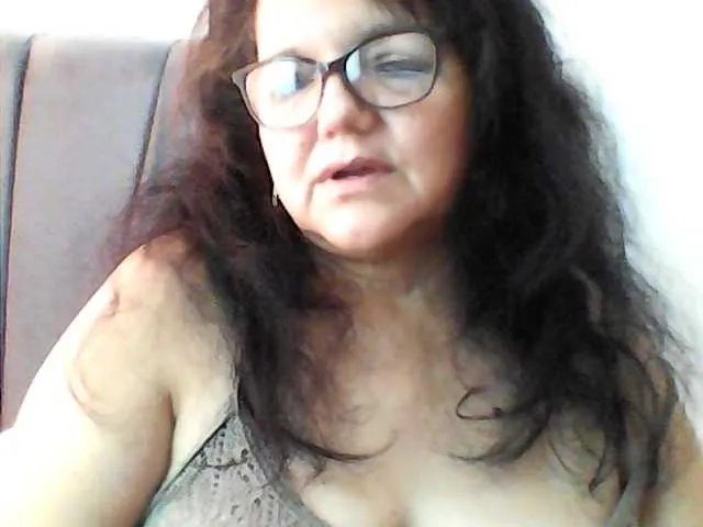 kassandra02 on BongaCams