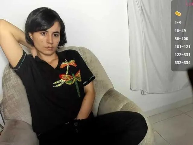 katiae on BongaCams
