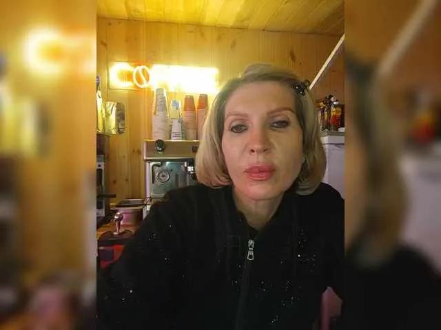 Katriona — Intelligence,sexy bodies