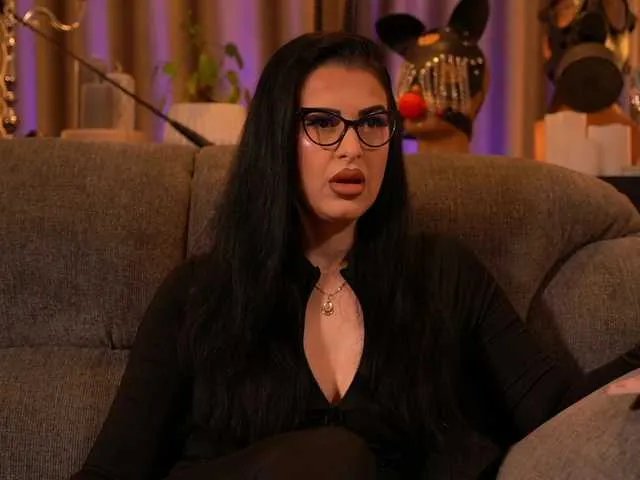 KellyKent on BongaCams 