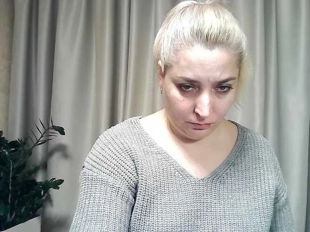 KickaIricka on BongaCams