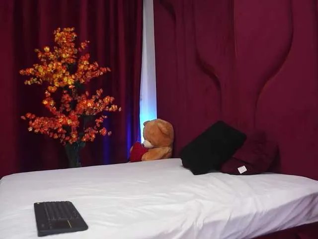 KiraDesirex — Freechat on BongaCams