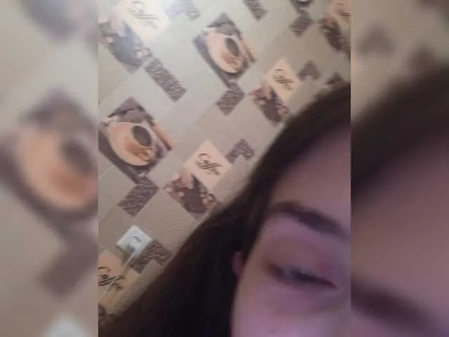 Kissa-is-klassa-a on BongaCams 