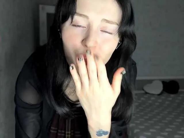 KittyNolick — Confident and respectful people

Good sense of humor and fun energy

Playfulness, teasing, and nice compliments

Open-mindedness and curiosity

A little bit of mystery and passion