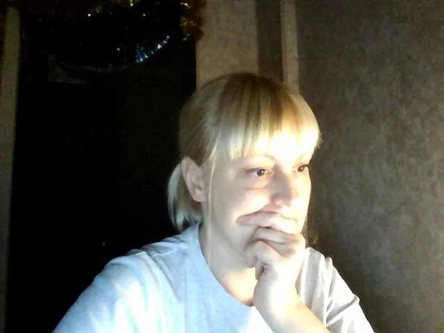 krisss2016 on BongaCams