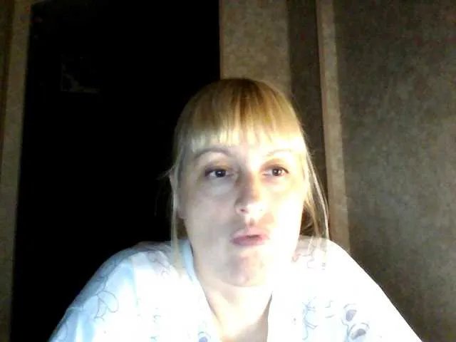 krisss2016 on BongaCams