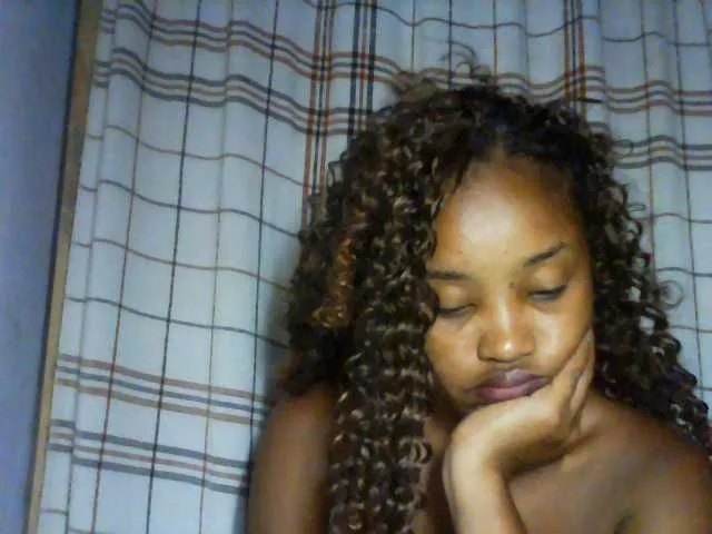 kylie11 on BongaCams