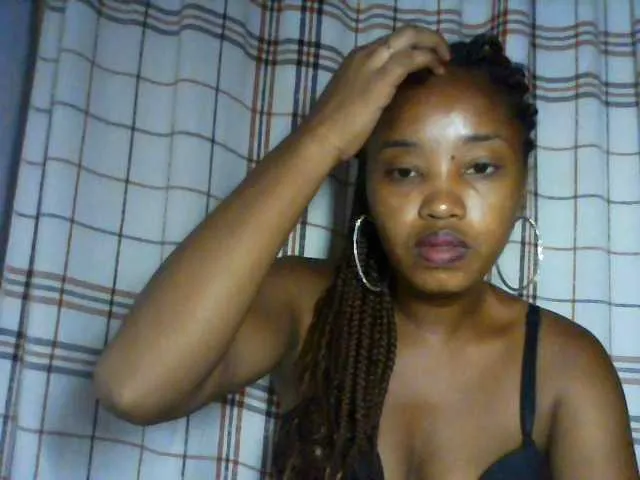 kylie11 on BongaCams