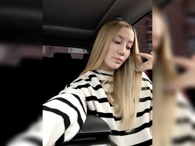 lana-lana03 on BongaCams 