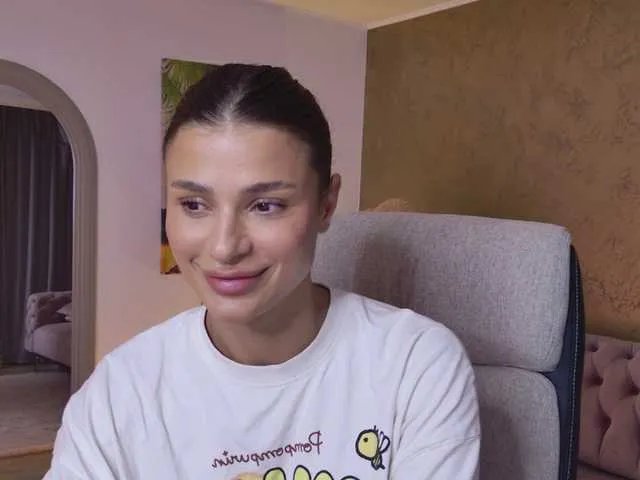 LennaGodess on BongaCams