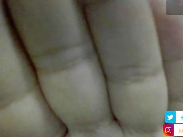 lesly-w on BongaCams 