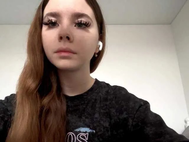 Lil-RO-XO on BongaCams 