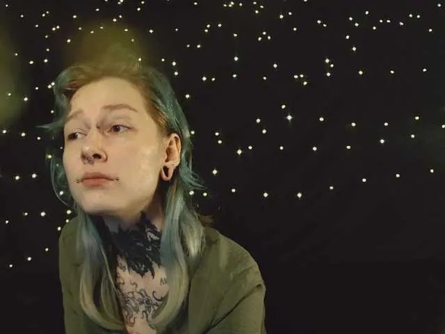 LittleSpaceMouse- on BongaCams 