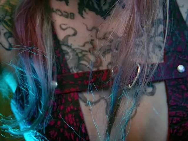 LittleSpaceMouse- on BongaCams 