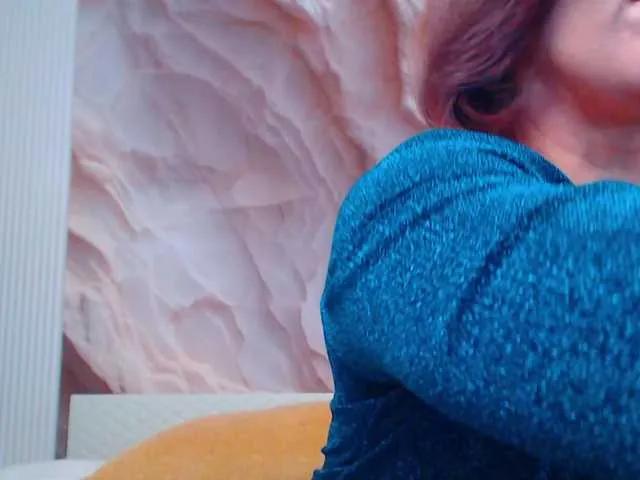 Lola-Nelson on BongaCams 