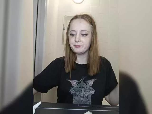 LolaMin on BongaCams