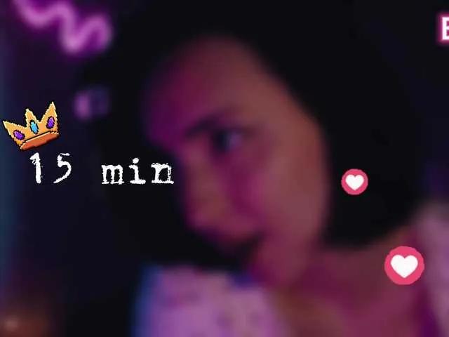 LollyGirlMoon on BongaCams 
