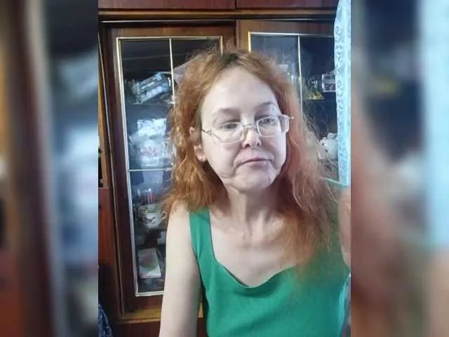 Madam-oss on BongaCams 