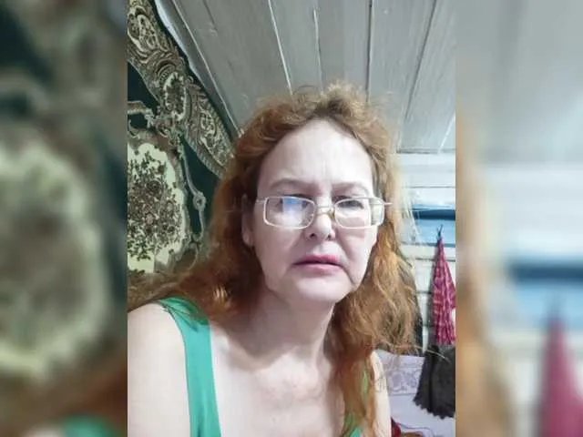 Madam-oss on BongaCams 