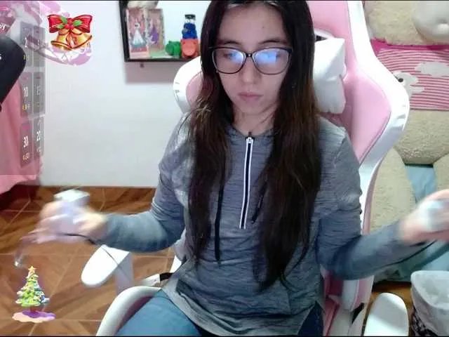 Maggie-Fox on BongaCams